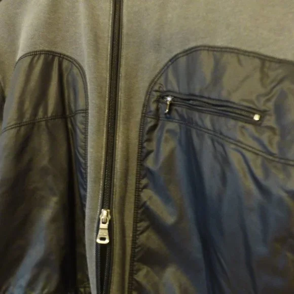 **SOLD** HUGO BOSS - Hybrid full zip cardigan - Sz L (fits M) - Picture 6 of 13